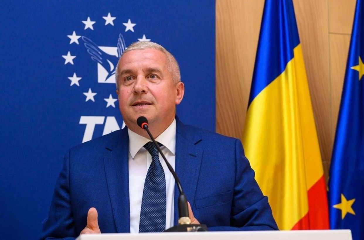 Daniel Buda acuză PSD de populism după ce Fitch a menținut ratingul României