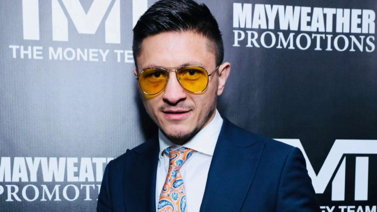 Ce cadou a primit Ronald Gavril de la Floyd Mayweather