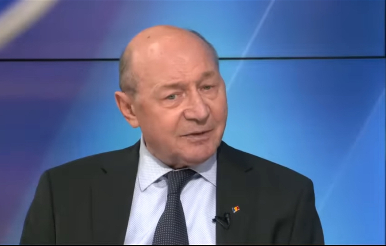 Bolojan, apărat de Băsescu. „Și eu m-as fi dus la petrecere”