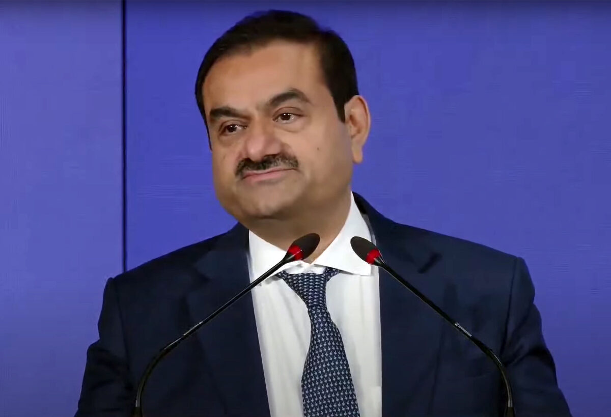 SEC emite citații pentru Gautam Adani și nepotul său într-un caz de mită de 265 de milioane de dolari