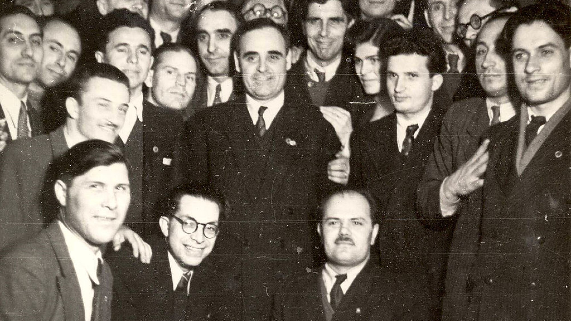 Nicolae Ceaușescu, între lupta ilegalistă și închisoare în deceniul domniei Regelui Carol al II-lea