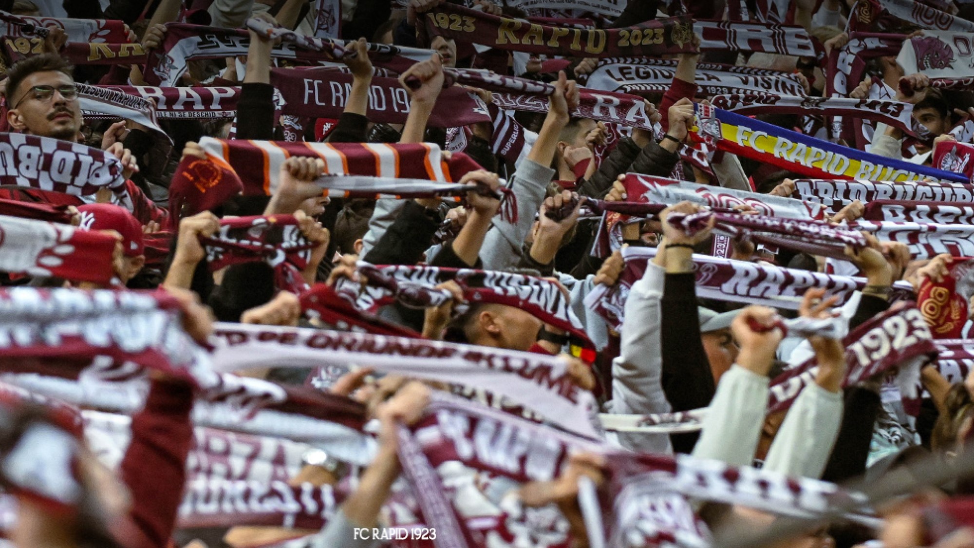 Incidente violente la derby-ul dintre Dinamo și Rapid, de pe Arena Națională