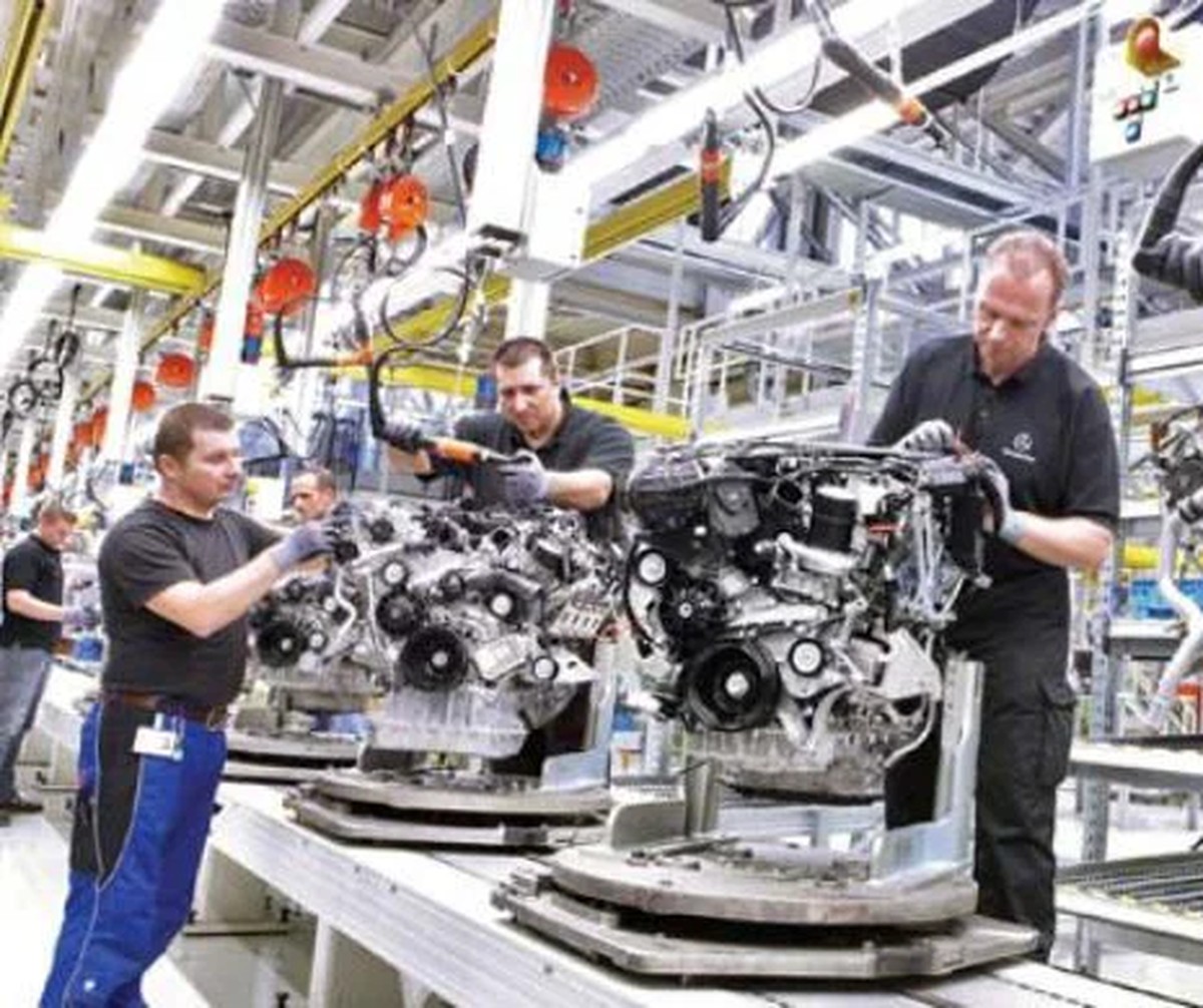 Industria auto din Marea Britanie, la un minim istoric. Ce a cauzat scăderea