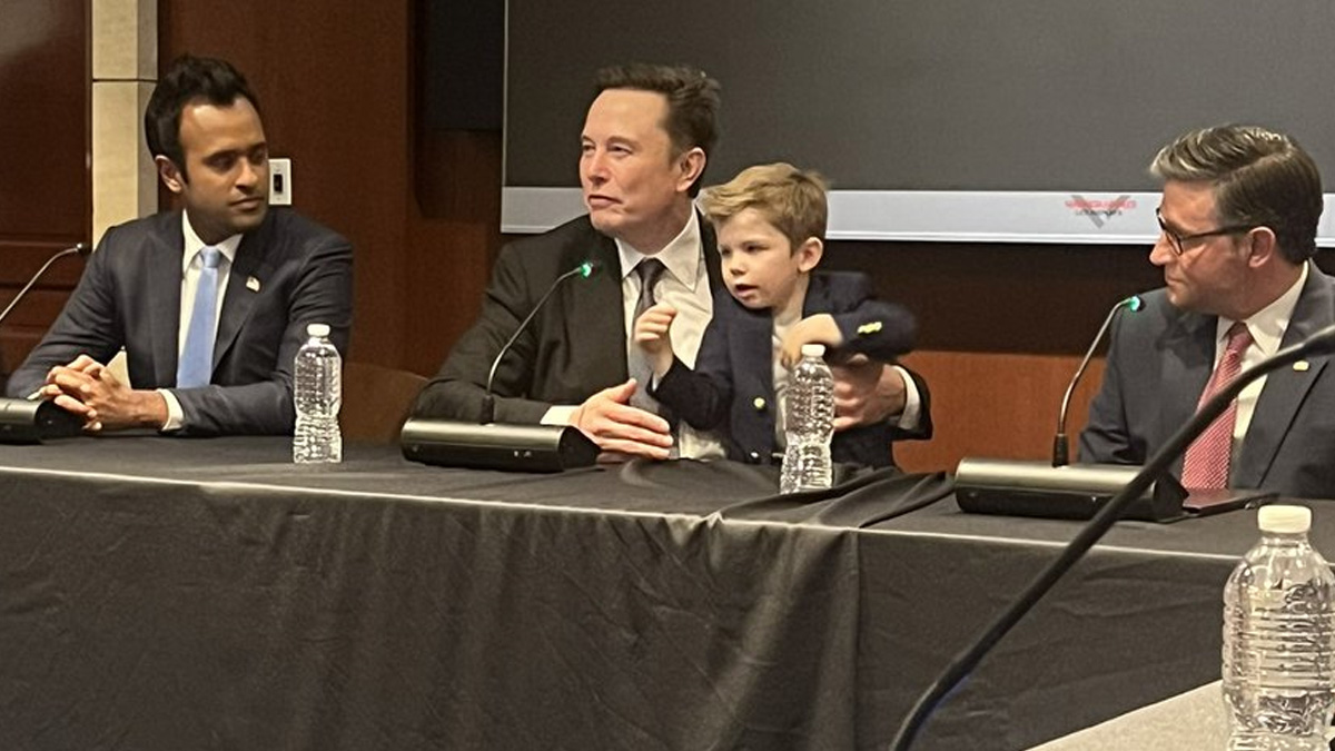 Musk a început lupta cu cheltuielile și bugetarii inutili