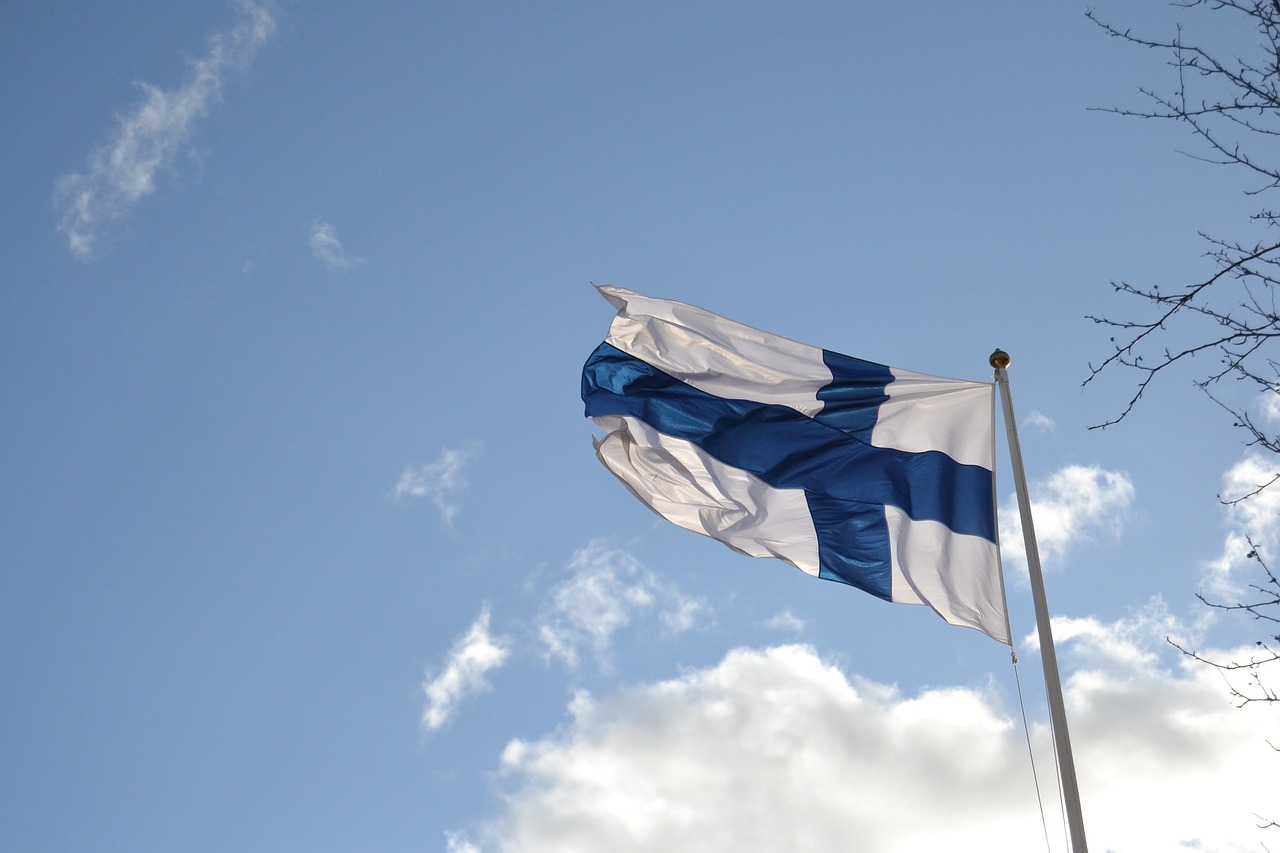 Atacuri în Finlanda. Ancheta poliției după ce mai mulți deputați au găsit semne de spargere în propriile case