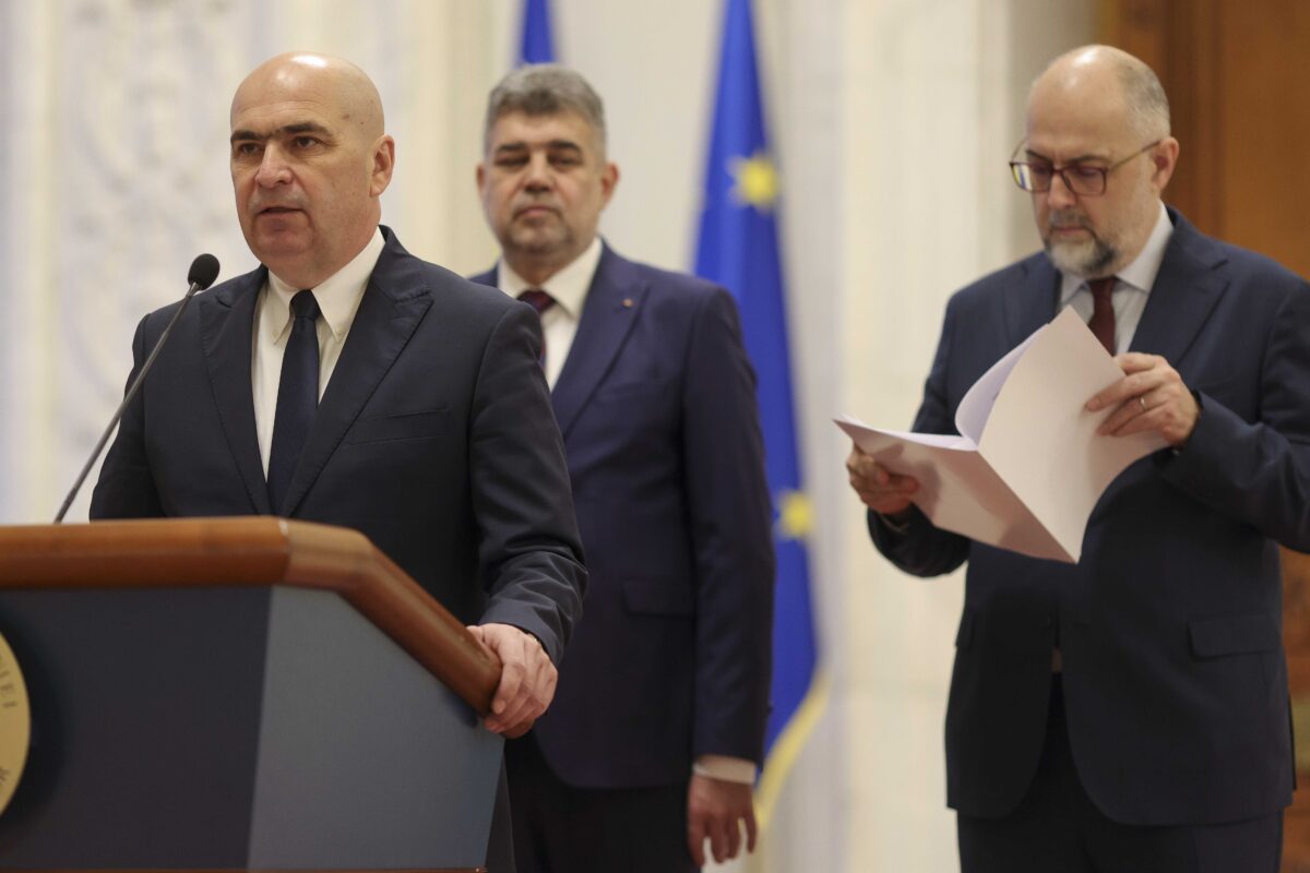 Alianţa Electorală „România Înainte” care îl susține pe Antonescu, înregistrată la BEC