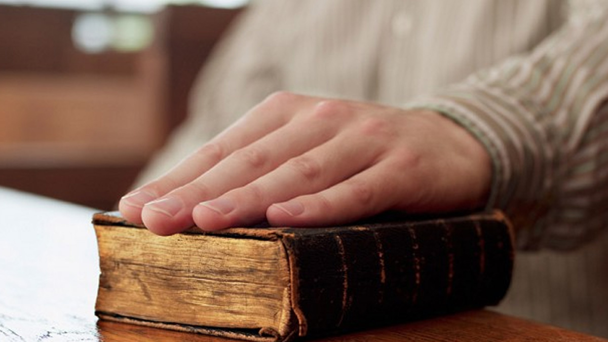 Jurământ scurtat cu „la, la, la” în Consiliul Local Brăila. Cum a explicat alesul local situația