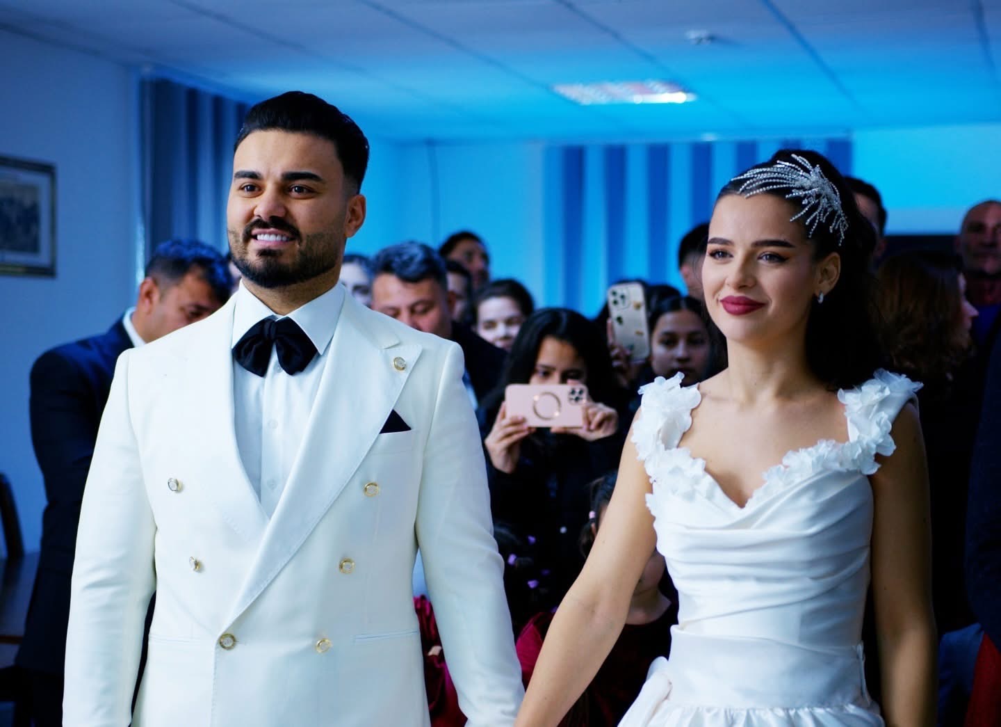 Jador și soția lui, Oana Ciocan, au decis să se despartă. Soția artistului rămâne cu vila