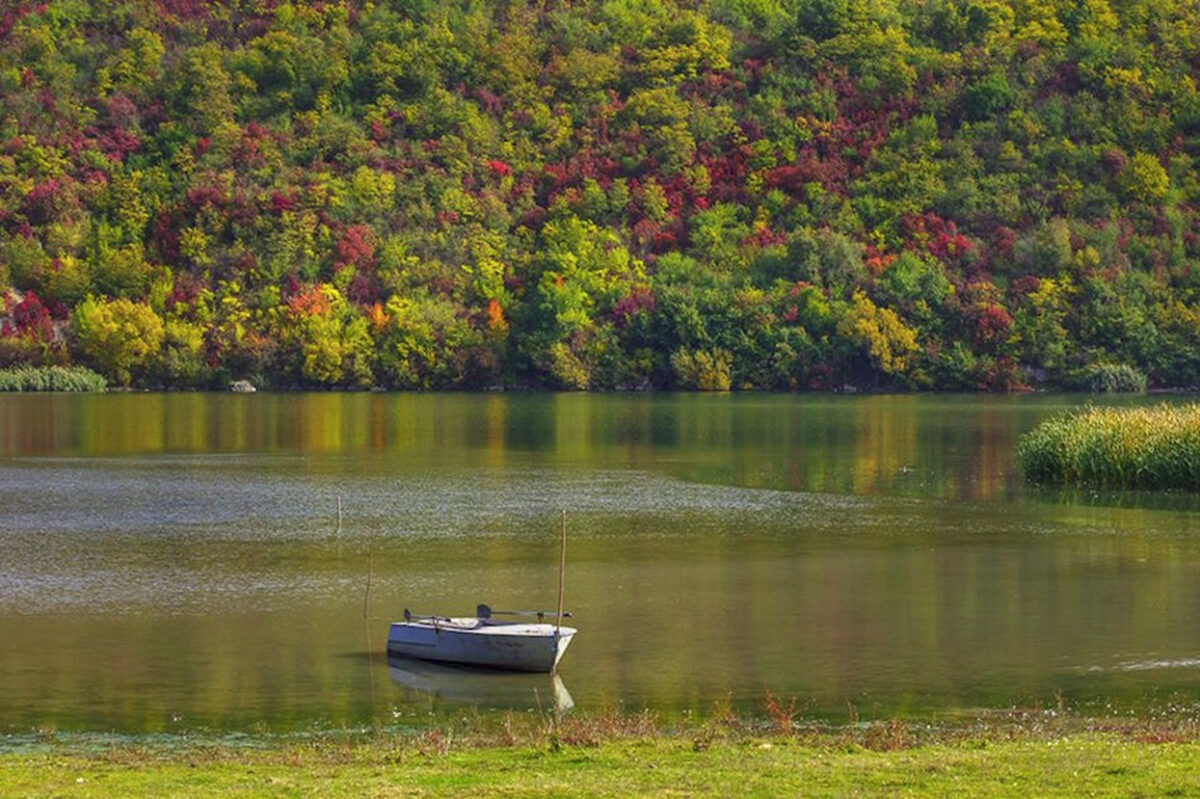 Lalova - colţul de rai mai puţin cunoscut, de lângă mănăstirile Ţîpova şi Saharna