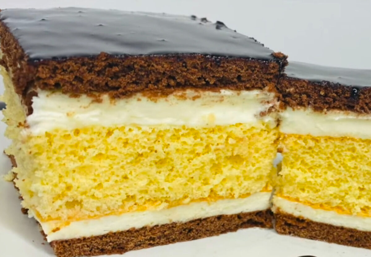 Rețetă din caietul bunicii. Prăjitura care făcea furori în perioada comunismului. Ieftină și delicioasă