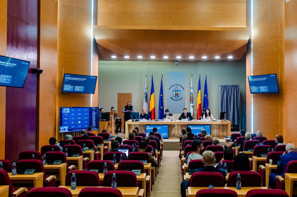 Investiții record de peste 2,5 miliarde lei în spitalele din București, aprobate în ședința CGMB