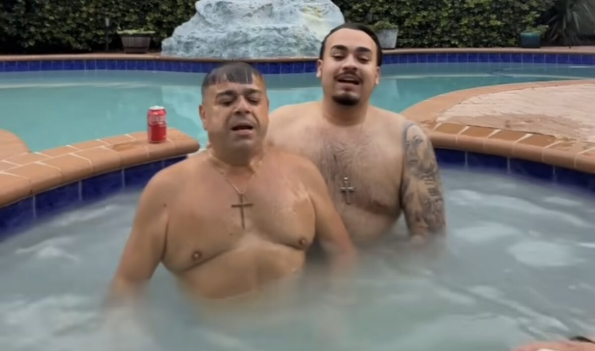 ⁠Adi Minune, botezat din nou intr o piscină. Cine a făcut ceremonia