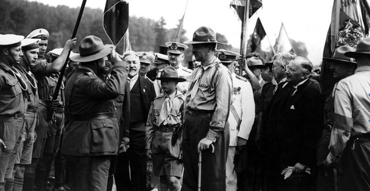 Dictatura s-a instaurat în aplauze, într-o zi de 8 iunie