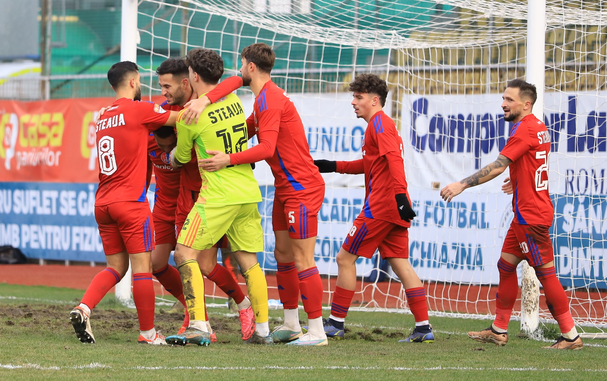 S-a încheiat sezonul regular din Liga 2. Steaua va juca în play-off, deși nu are drept de promovare