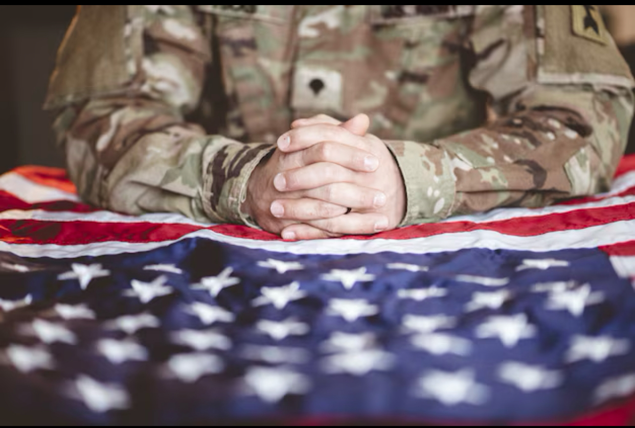 Liderii UE recunosc dependența de armata americană. Admit că Europa are lipsuri militare majore