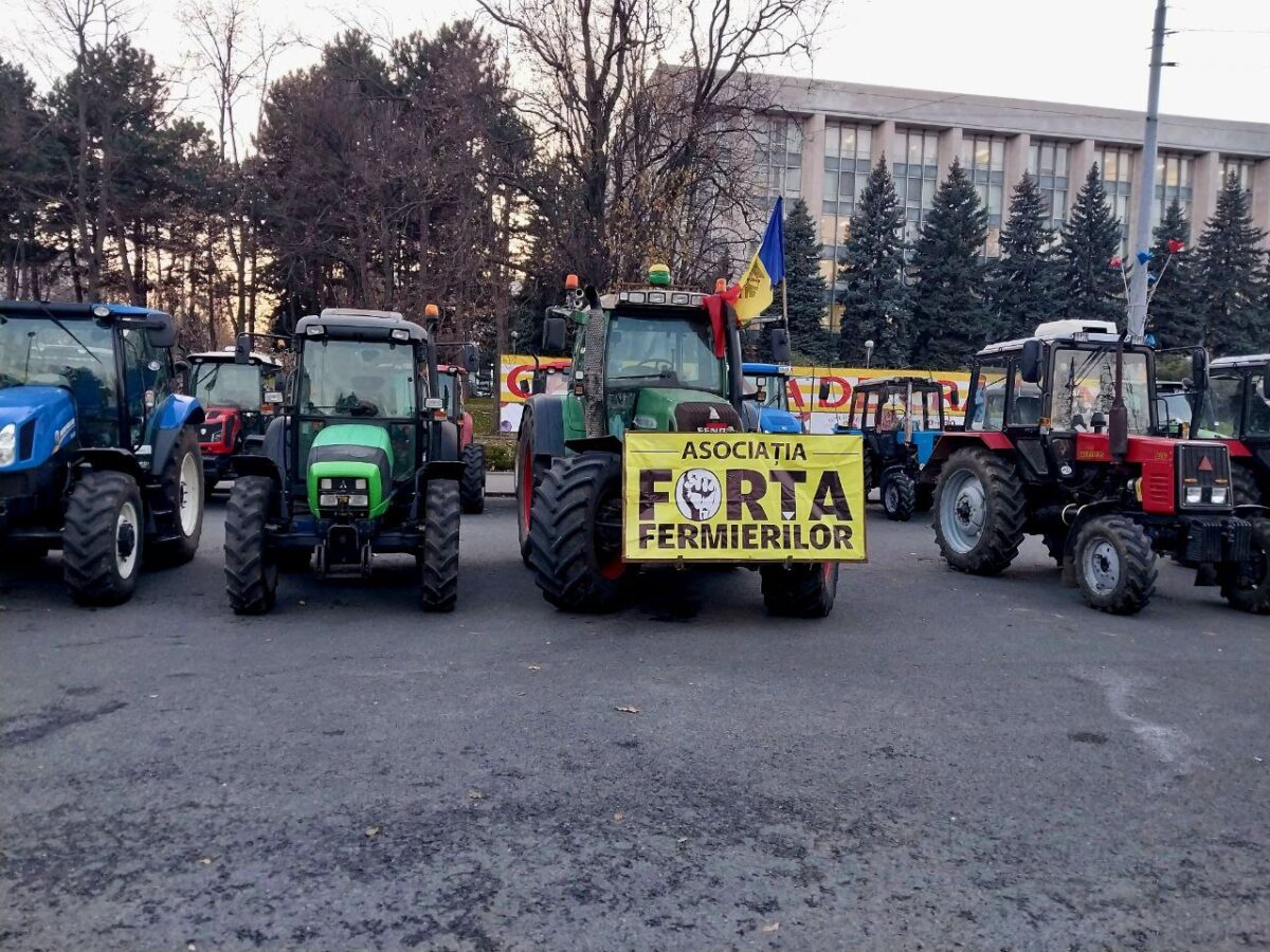 Fermierii moldoveni amenință cu proteste în toată țara. Lista nemulțumirilor
