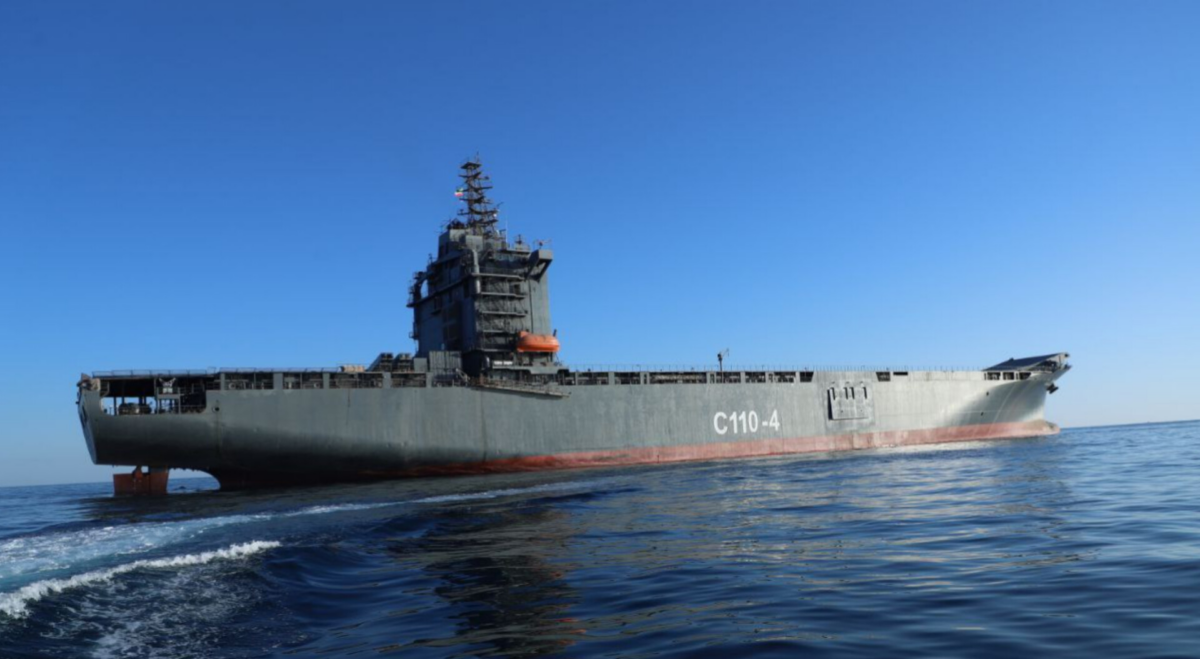 Prima navă port-dronă, cel mai mare proiect realizat de Iran. Rezistă în larg un an