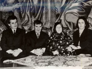 Nicolae Ceaușescu, părinți