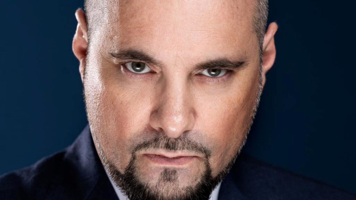 Silviu Mănăstire renunță la politică și revine în presă. Televiziunea la care va lucra