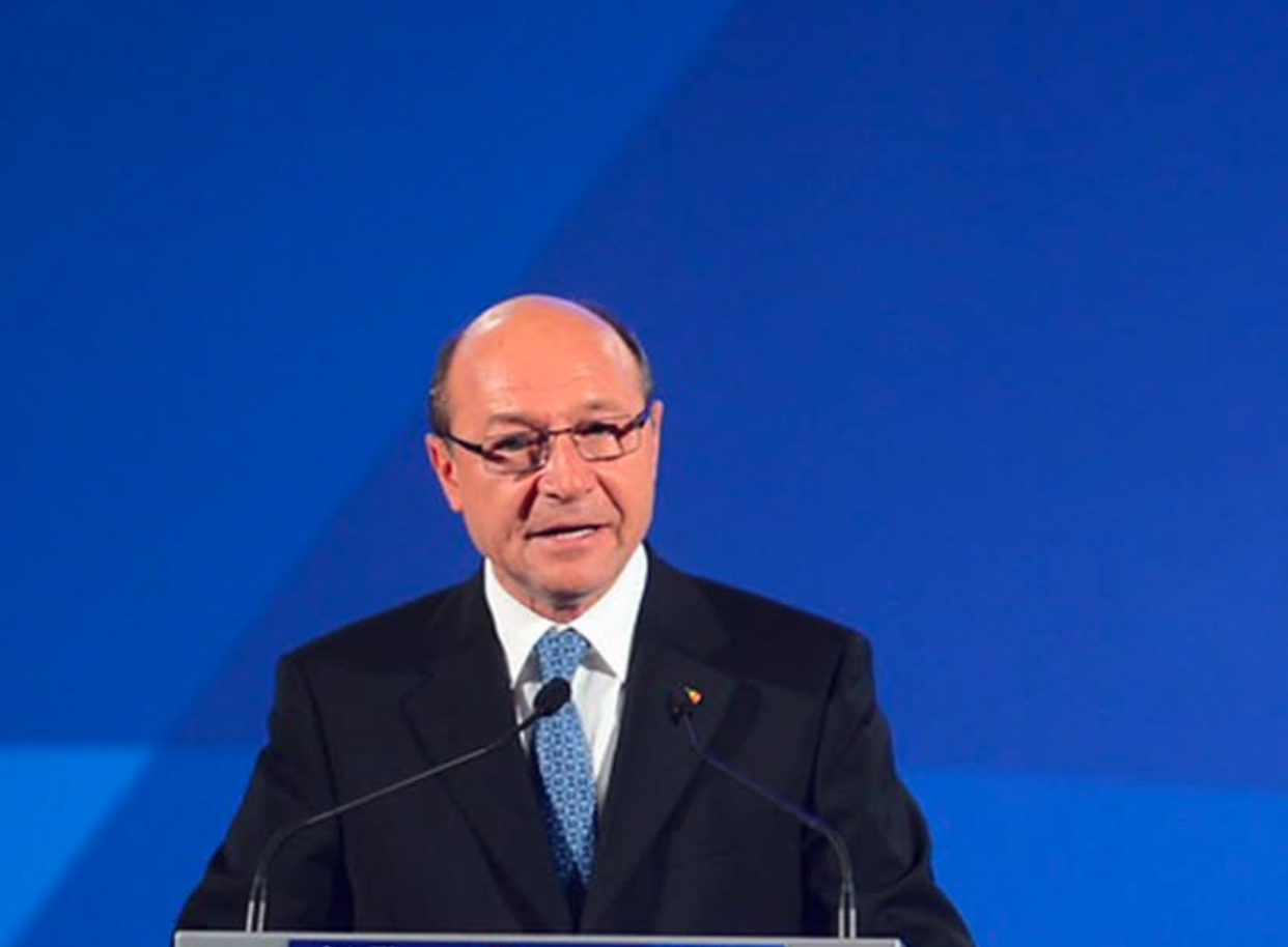 Băsescu critică sistemul bugetar: România este într-o fundătură economică