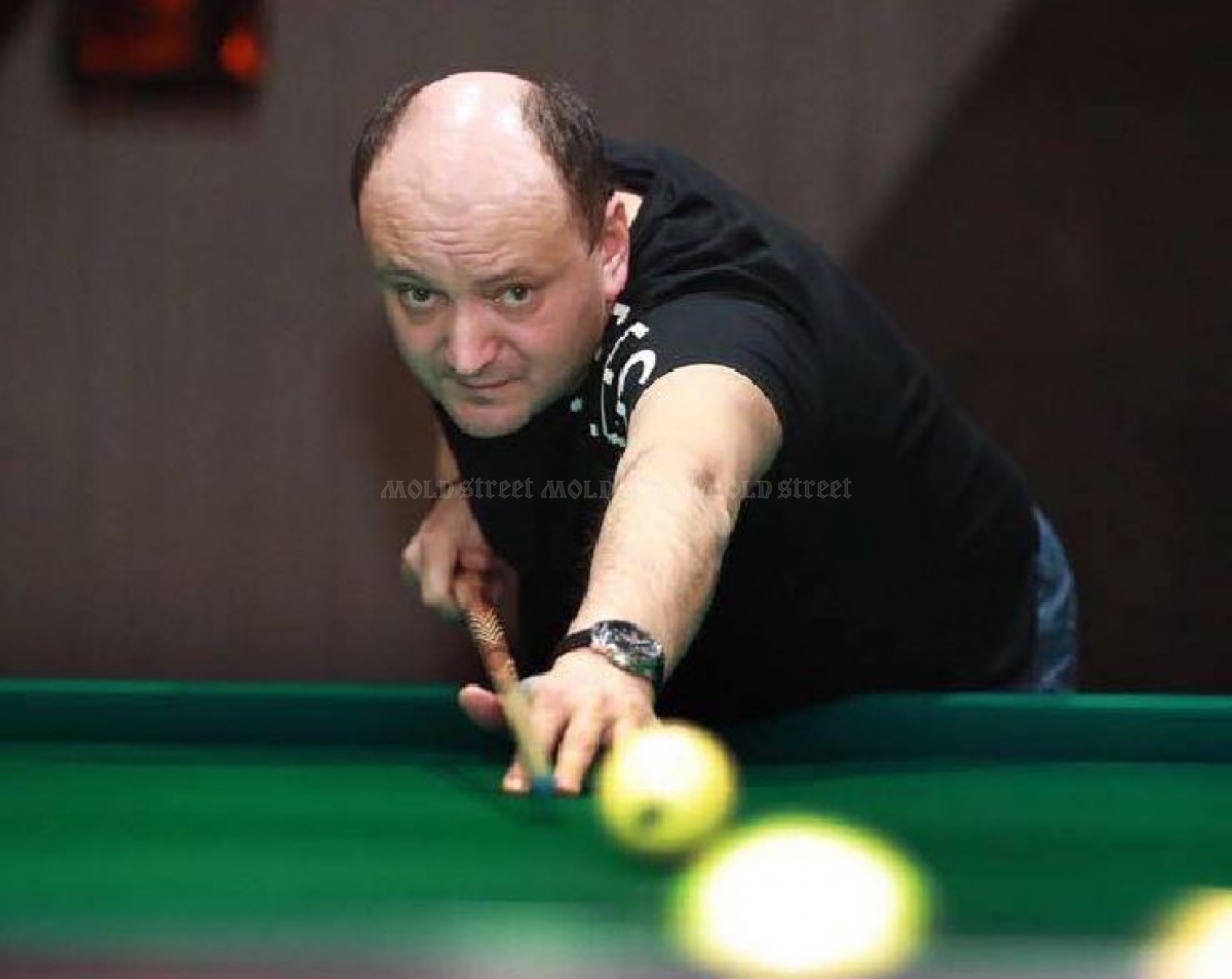 Pe urmele fratelui şi cumnatului. Alexandru Dodon, reţinut pe Aeroportul Chişinău în timp ce revenea de la Moscova