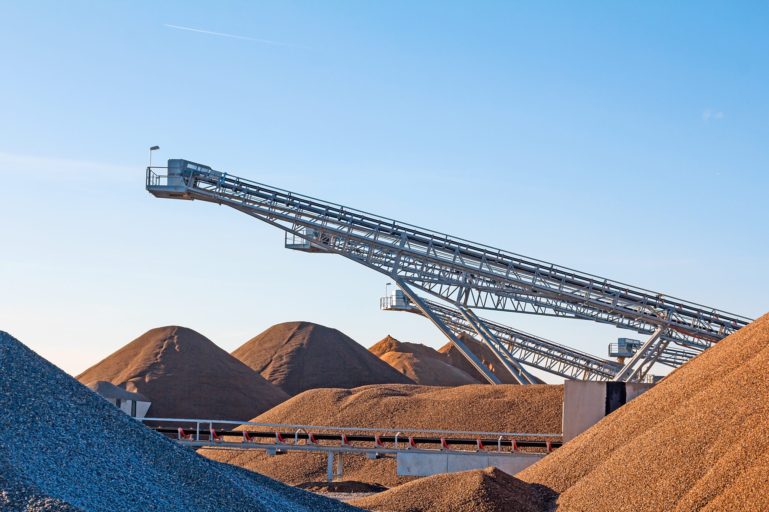 Pentagonul avea nevoie de pământuri rare și a găsit un furnizor în Malaezia. Controlul chinezilor, anulat de Occident