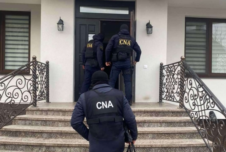 Dosar de delapidare la Colegiul de Medicină din Chișinău. Directoarea instituției și trei subalterni, reținuți de CNA