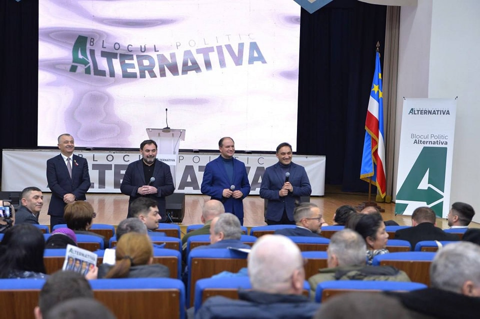 Lovitură sub centură pentru Ion Ceban. Mark Tkaciuk părăsește fracțiunea parlamentară „Alternativa”