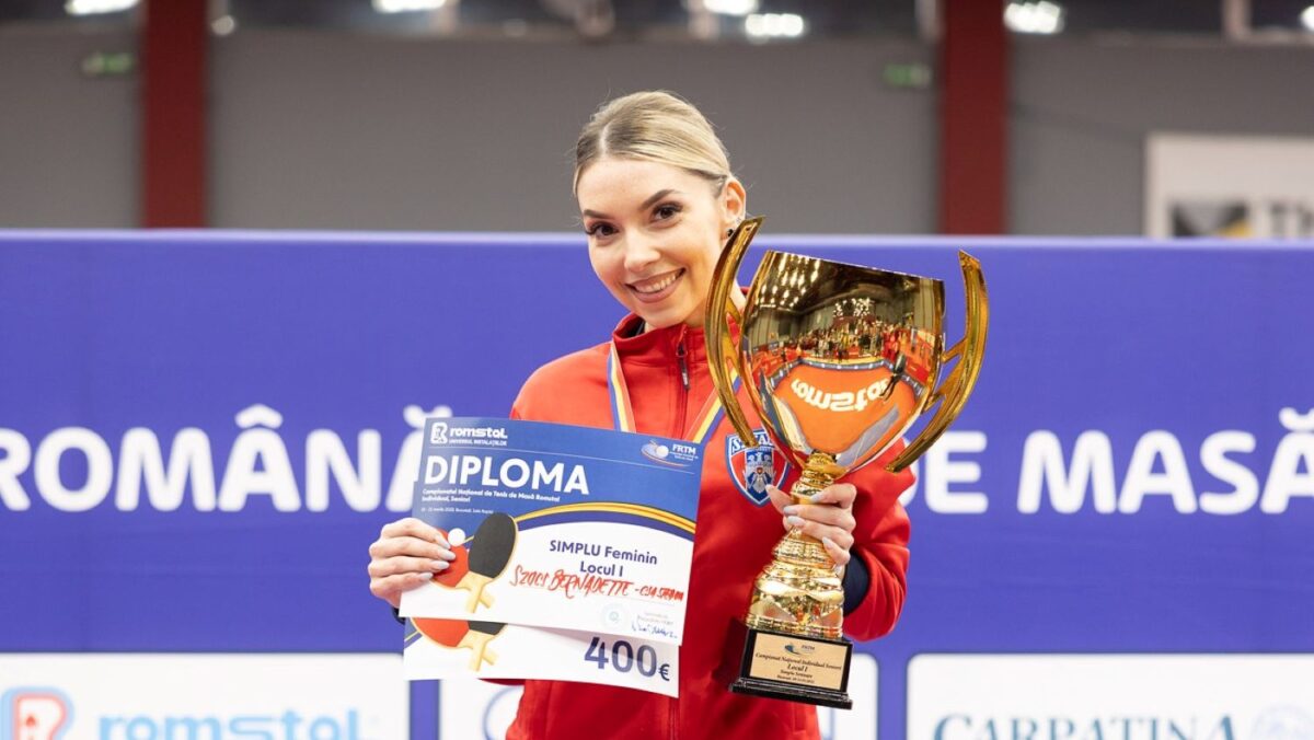 Bernadette Szocs a câștigat titlul naţional la tenis de masă atât la simplu, cât şi la dublu mixt