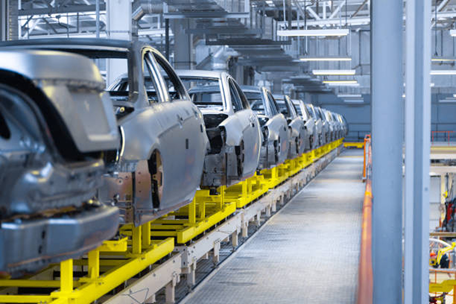 Tensiuni comerciale SUA–UE. Industria auto germană cere detensionarea disputei tarifare