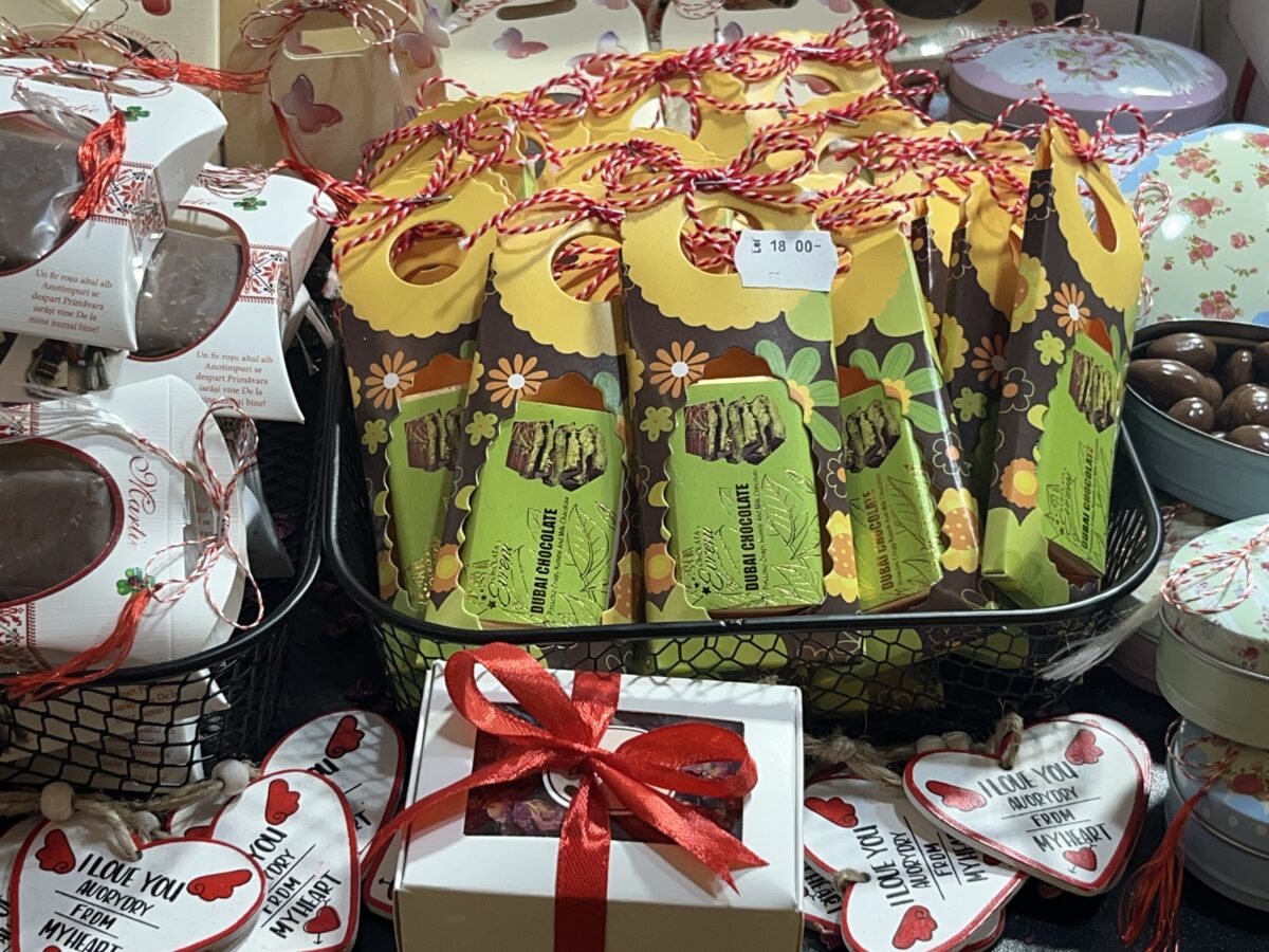 Oare credeau dacii că mărțișorul de azi va fi făcut din ciocolată Dubai?