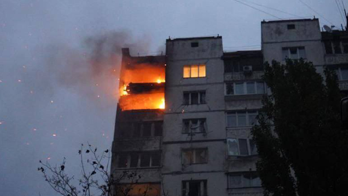 Un nou atac cu drone asupra Kievului. Două persoane au fost ucise