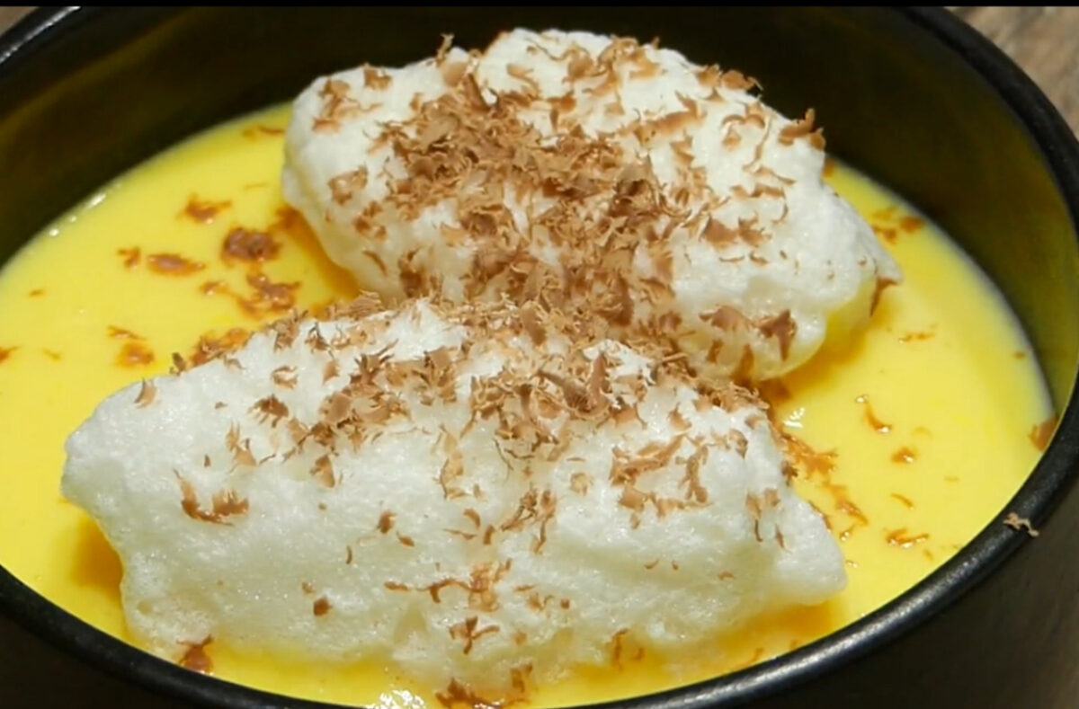 Lapte de pasăre, desertul imbatabil al copilăriei. Îl poți face și de post