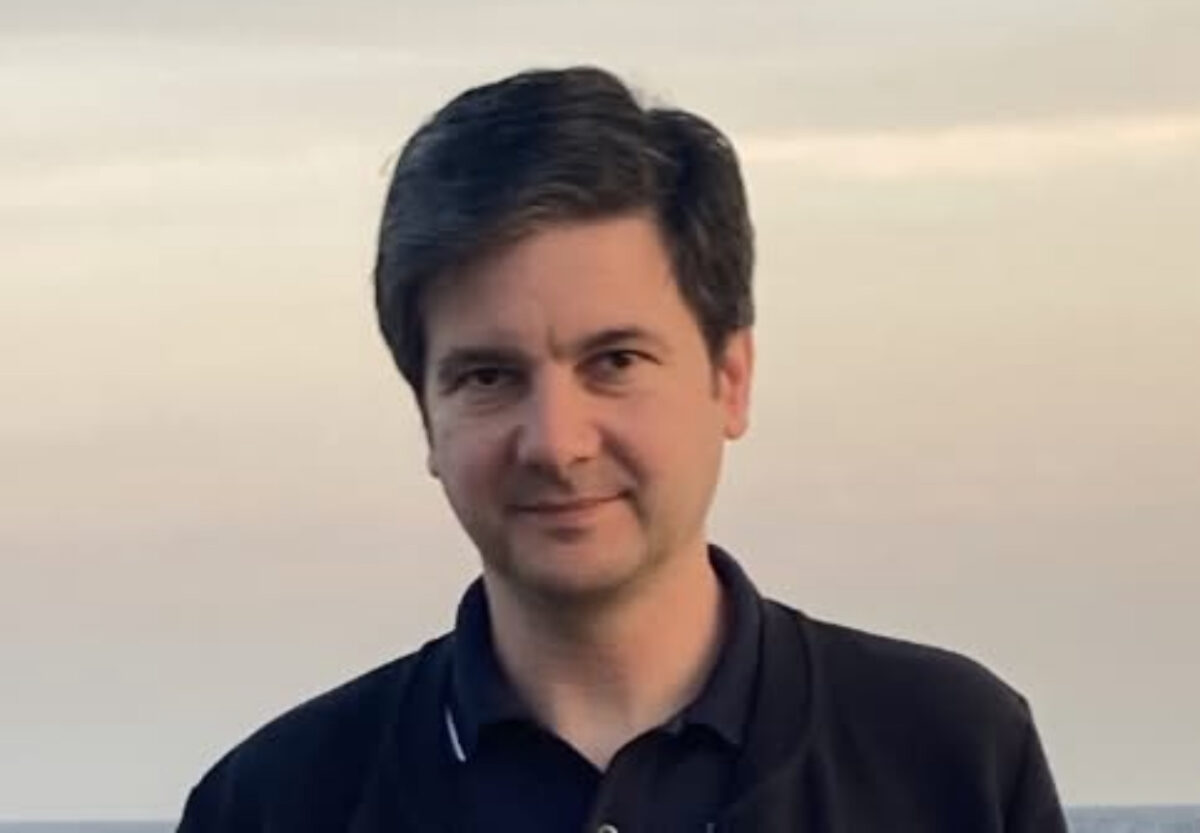 Deplasări pe banii statului. Președintele Institutului Cultural Român l-a întrecut pe Iohannis