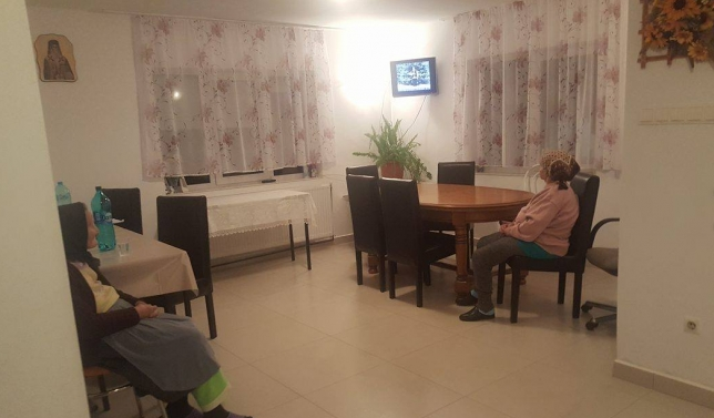 Proprietarii unui azil, care au luat casa unei femei cu Alzheimer, internată acolo, au scăpat de pușcărie