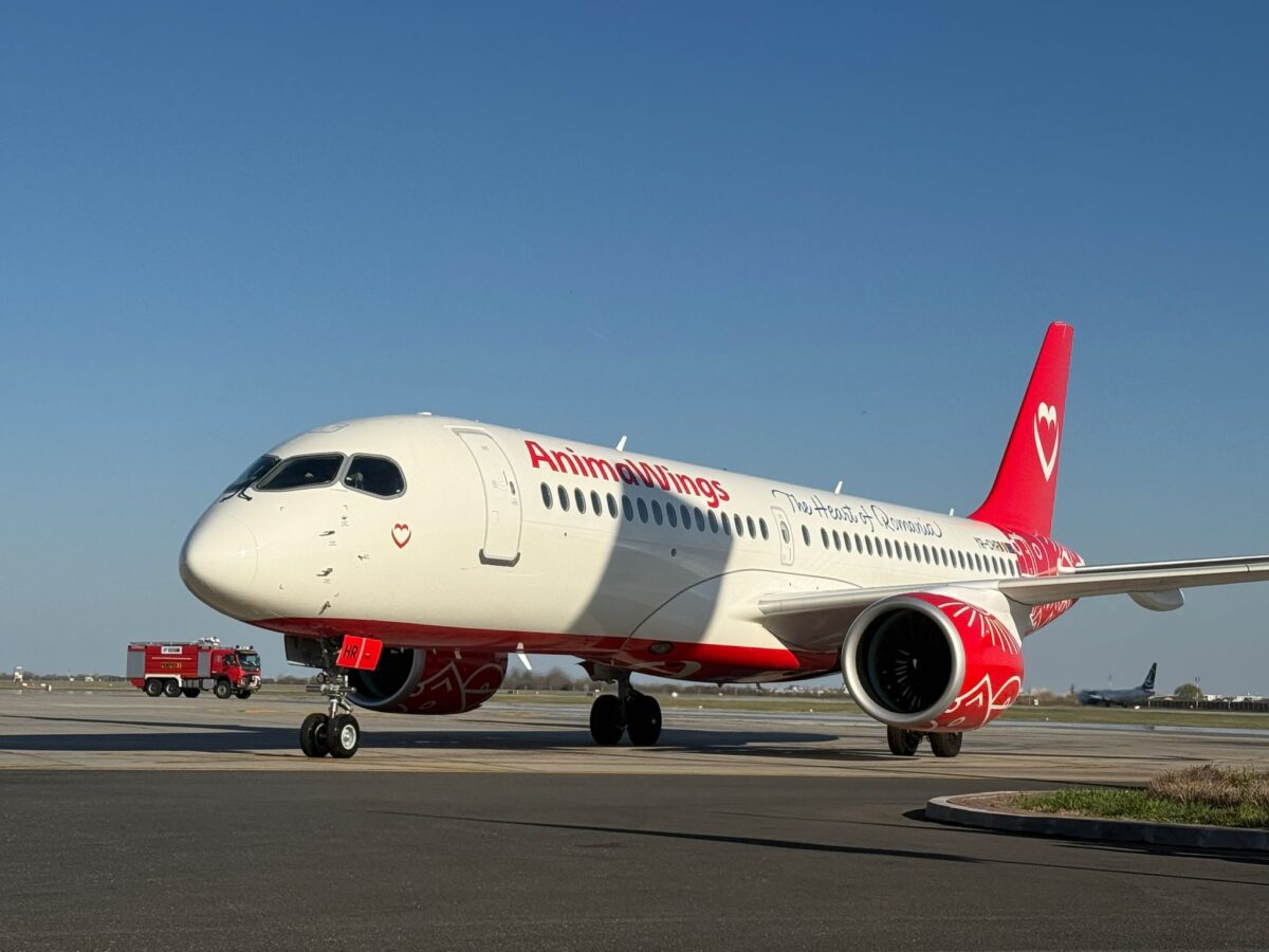 O companie românească a inaugurat două noi aeronave Airbus A220-300. Cristian Pandel: „AnimaWings a pornit de la un vis”