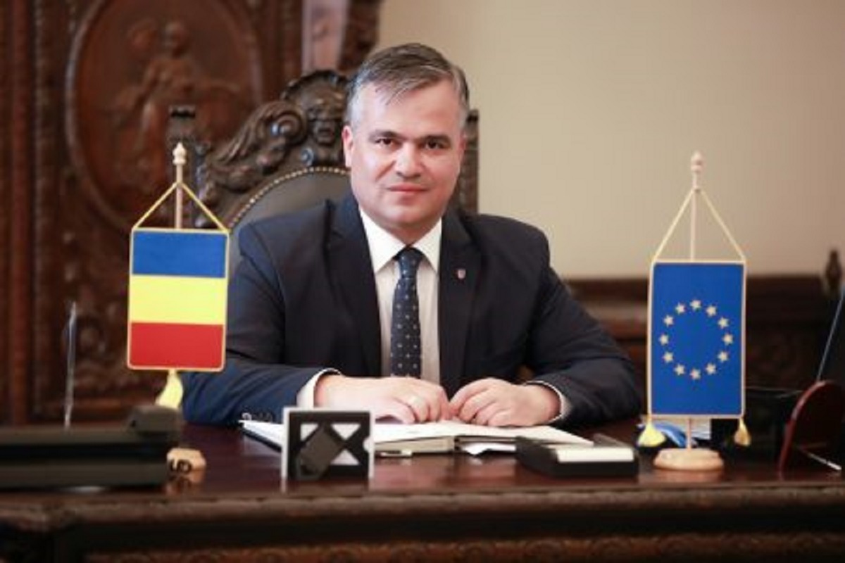 Adrian Veștea