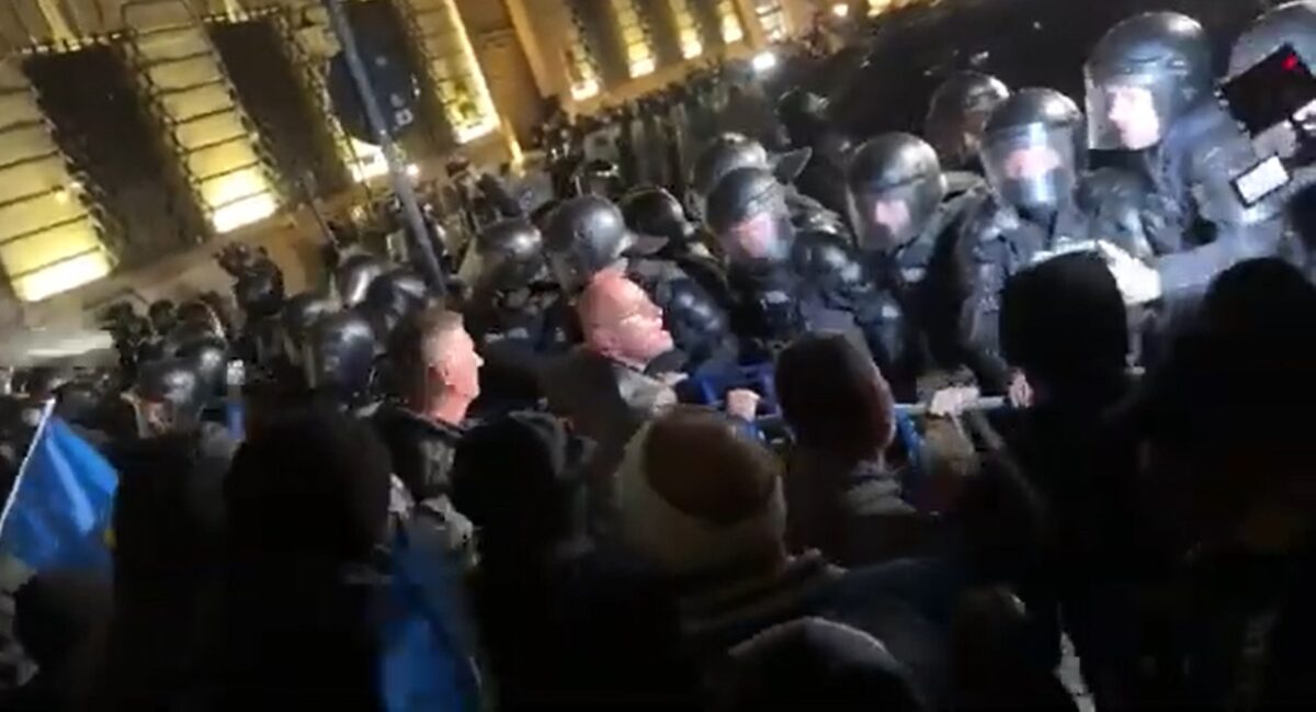 Violențele de la BEC. Al cincilea deputat AUR, audiat la Parchet