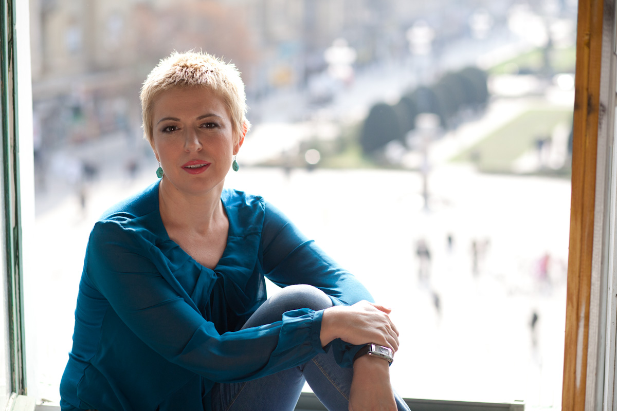 Campania EVZ-Capital #provocareapreședintelui. Ada Lupu Hausvater, Teatrul Național din Timișoara: „Care este strategia pe cultură pe care o aveți în vedere?”