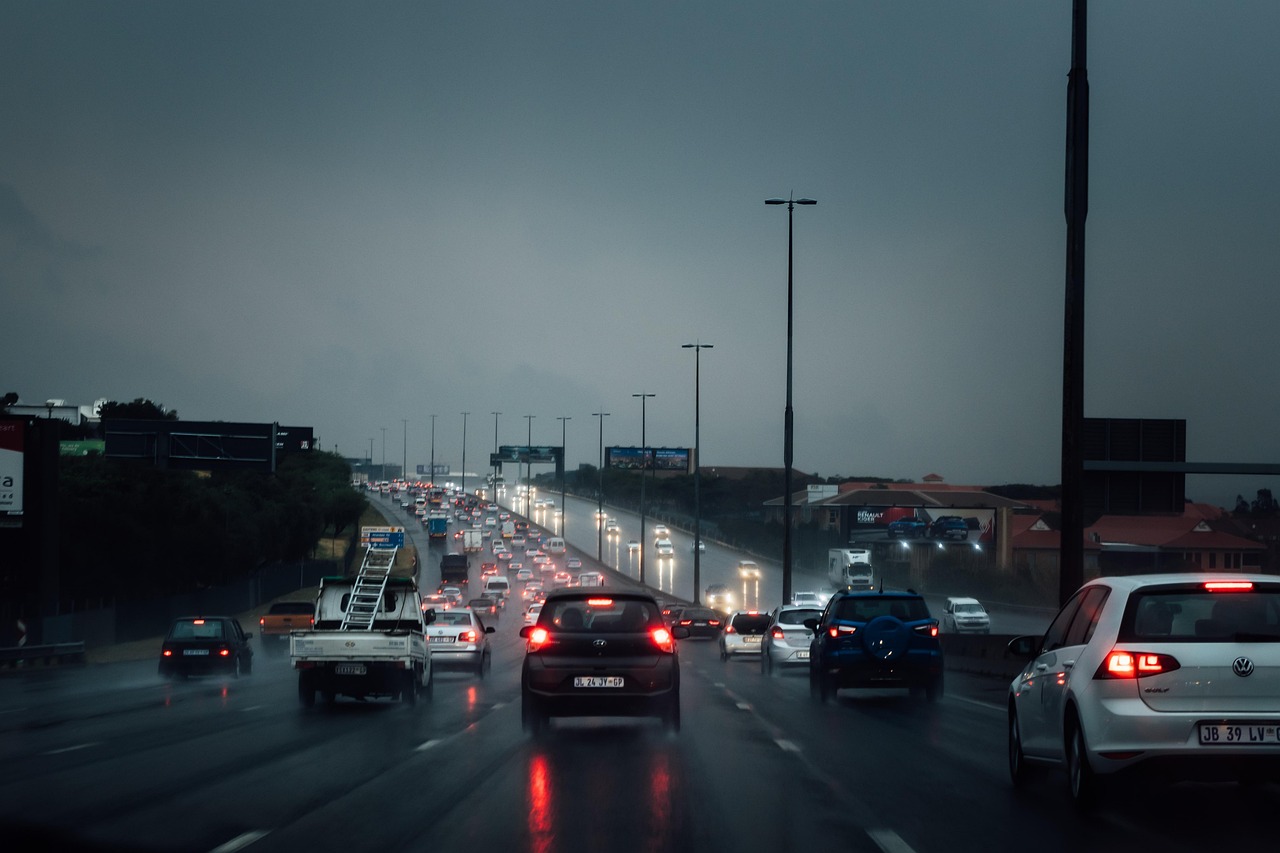 Autostradă, mașini