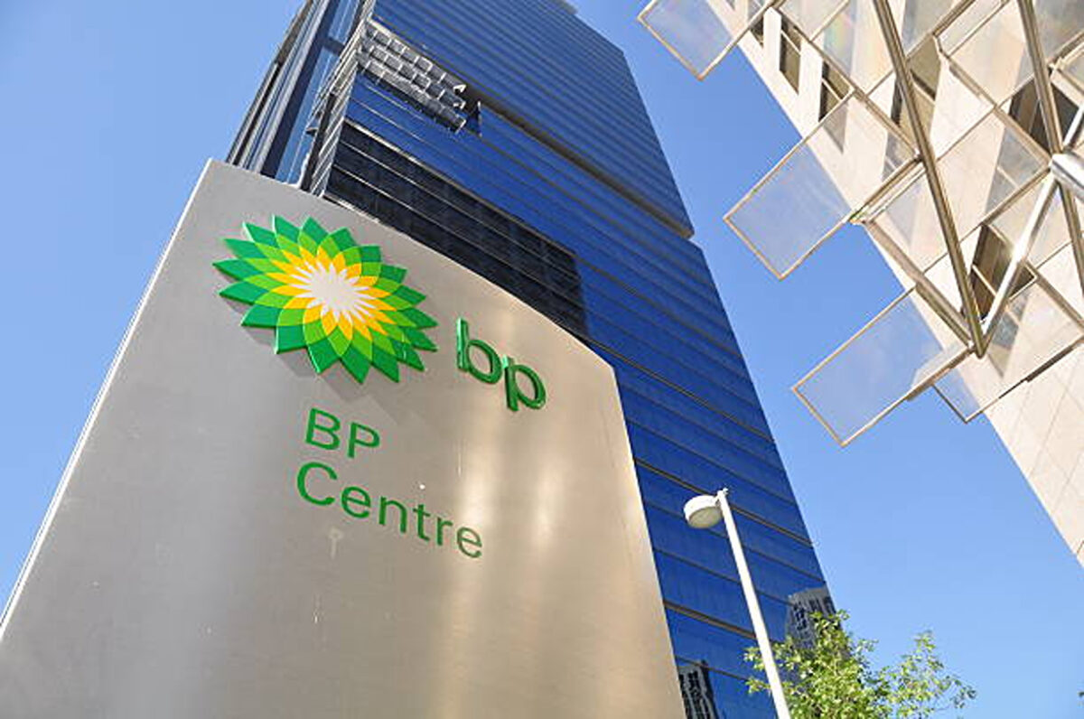 BP, gigantul britanic din energie, în vizorul marilor jucători: Riscurile unei preluări