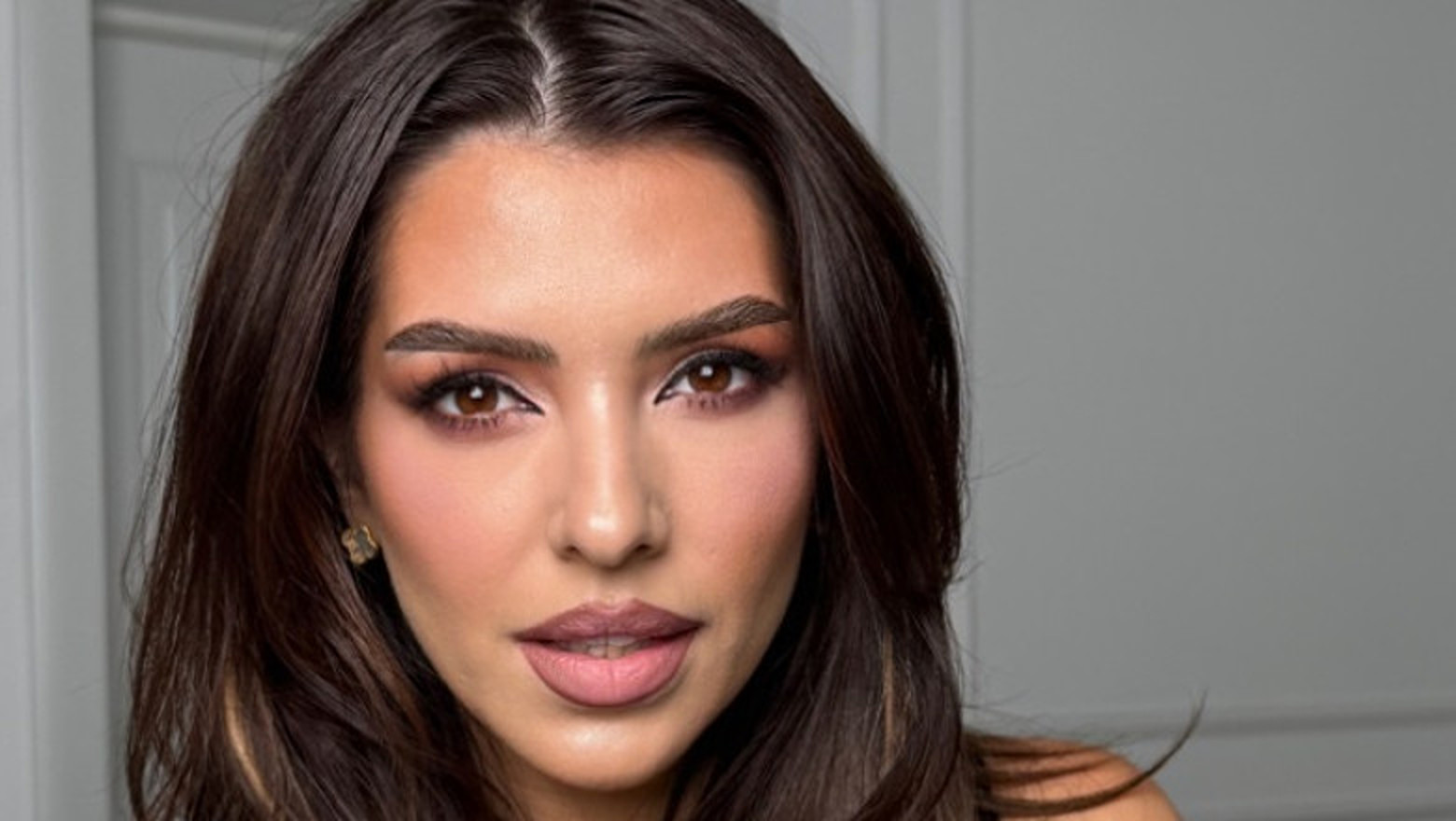 Celia și-a anunțat divorțul, dar nu vrea altă relație. Ea și soțul încă mai încearcă o împăcare