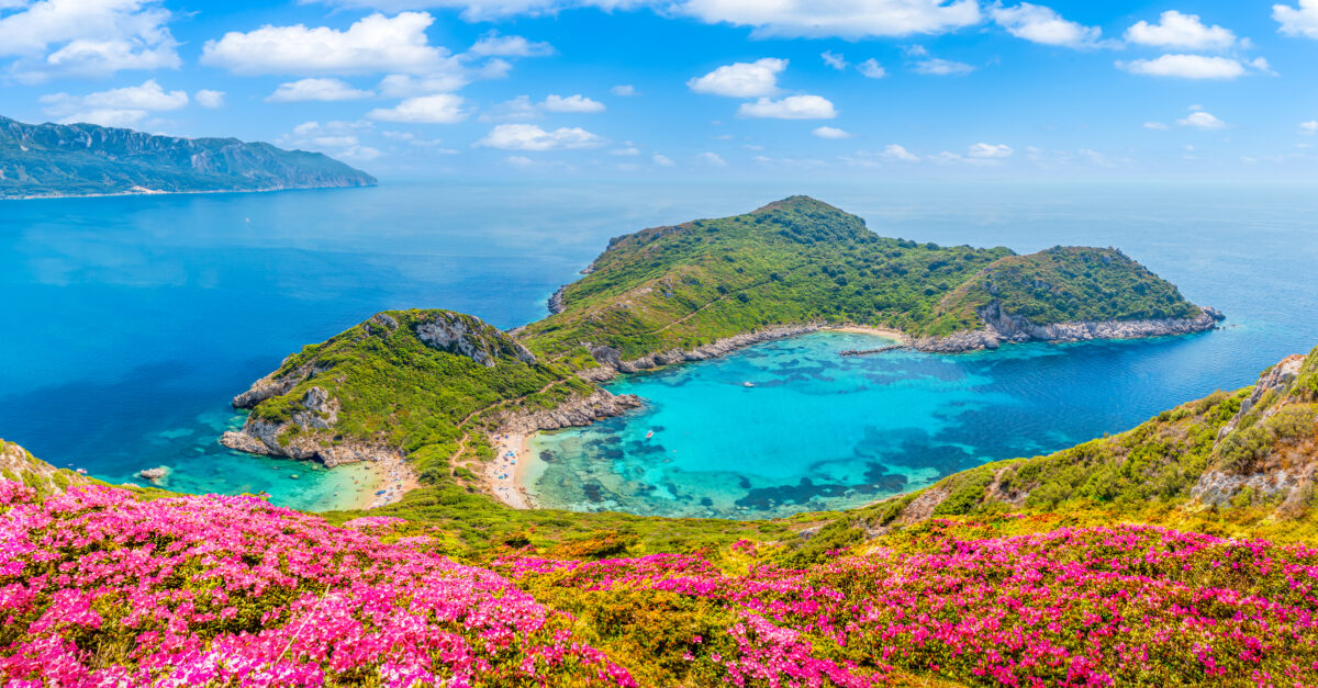 Liviu Vârciu, singur în vacanță: Doamna e ocupată