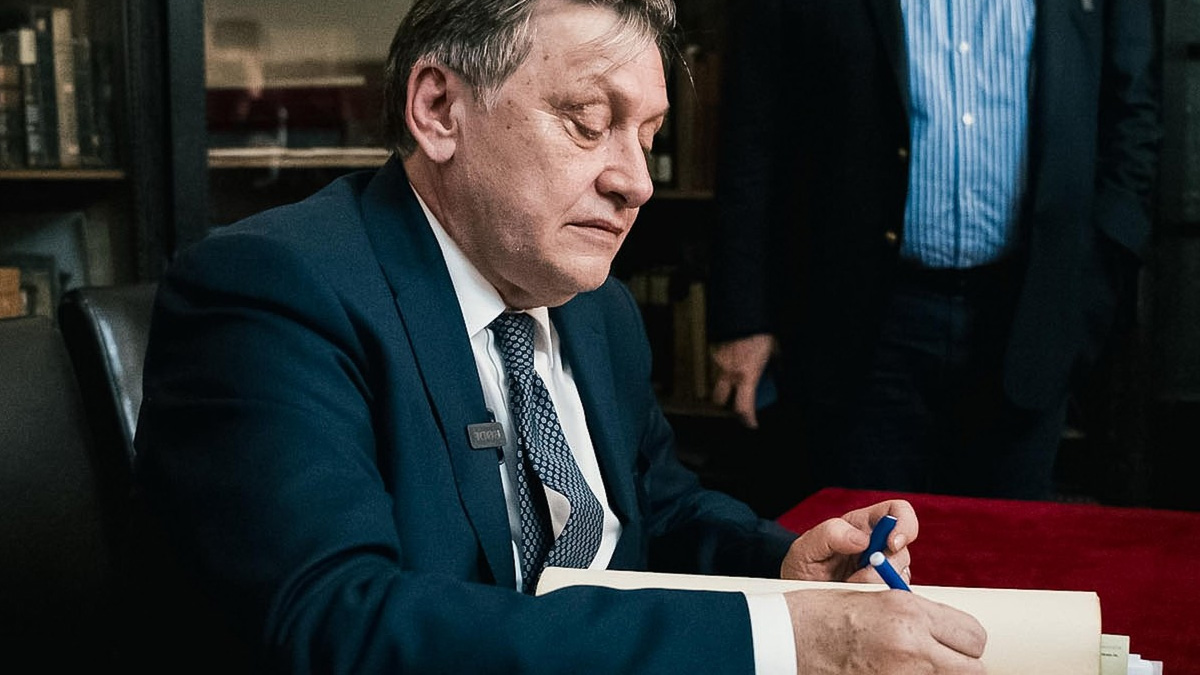 Antonescu răspunde acuzațiilor privind terenurile din Herăstrău: Eu am respectat legea 