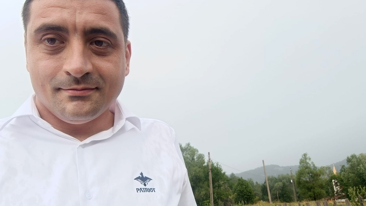 Rețeaua de ofițeri de informații din jurul lui Simion. Mentorii liderului AUR