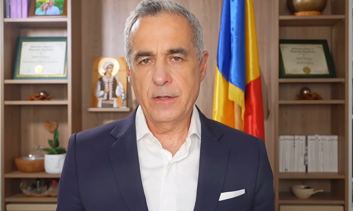 Cercetat sau judecat în mai multe dosare, Călin Georgescu intervine în scandalul din justiție