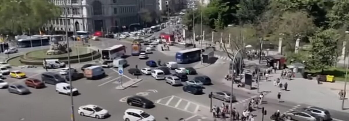 Haos în Madrid și Valencia din cauza blackout-ului: cozi în trafic și magazine aglomerate