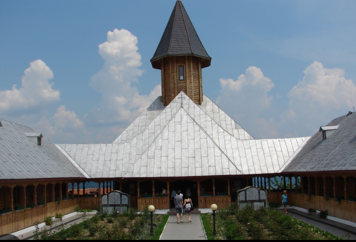 Locuri de suflet pentru Paște: Mănăstirea Sfânta Ana și istoria sa unică