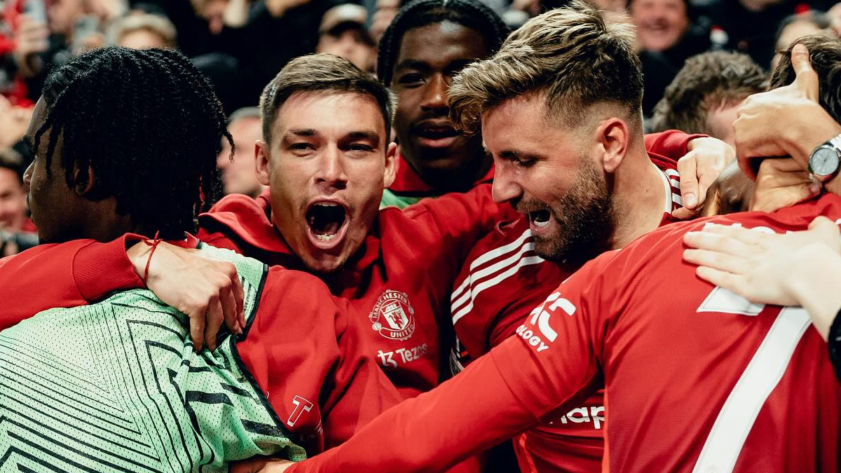 Europa League. Manchester United revine de la 2-4 si se califică