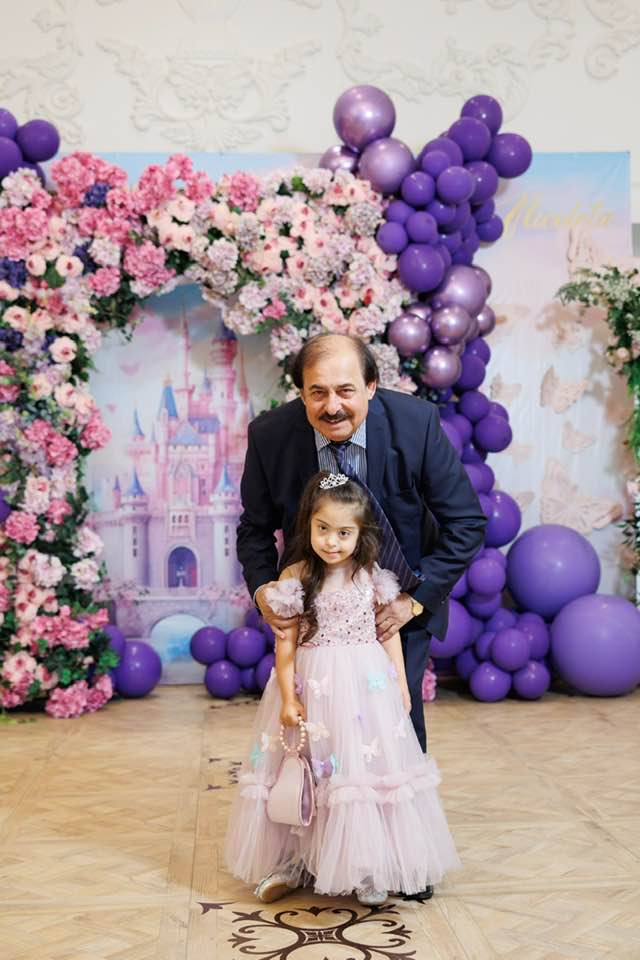 Zi de sărbătoare în familia lui Nicolae Botgros. Unica fiică a maestrului împlinește vârsta de 7 ani